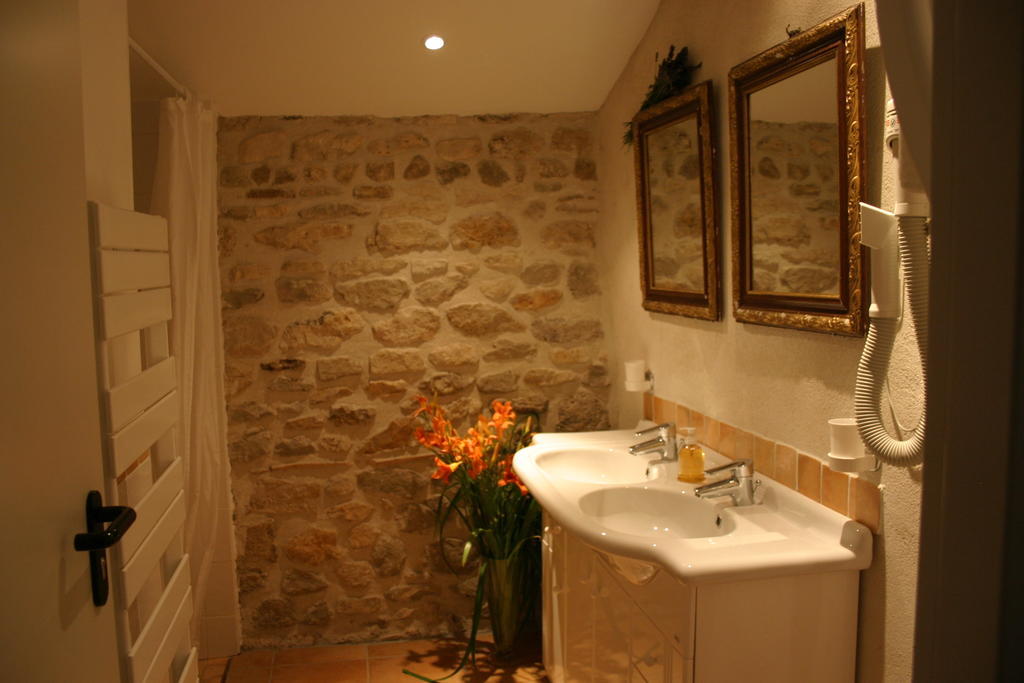 Gîte Le Gré Chantemerle-lès-Grignan Habitación foto