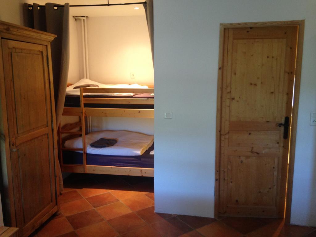 Gîte Le Gré Chantemerle-lès-Grignan Habitación foto