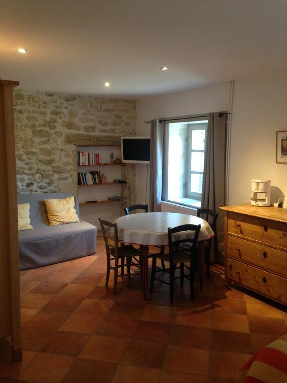 Gîte Le Gré Chantemerle-lès-Grignan Habitación foto